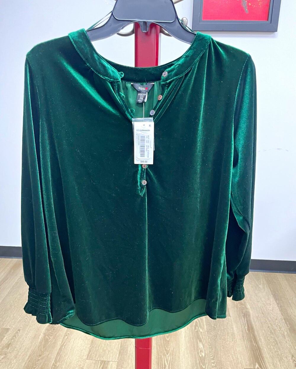 intro. Green Velvet Blouse Petite PM Long Sleeve Button Smocked
